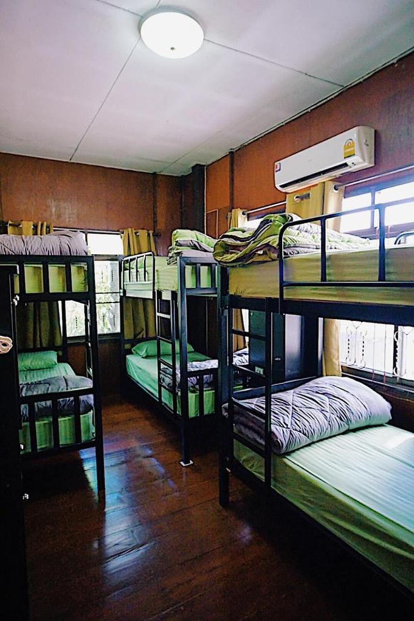 Oh My Bed Chiang Mai Hostel Εξωτερικό φωτογραφία